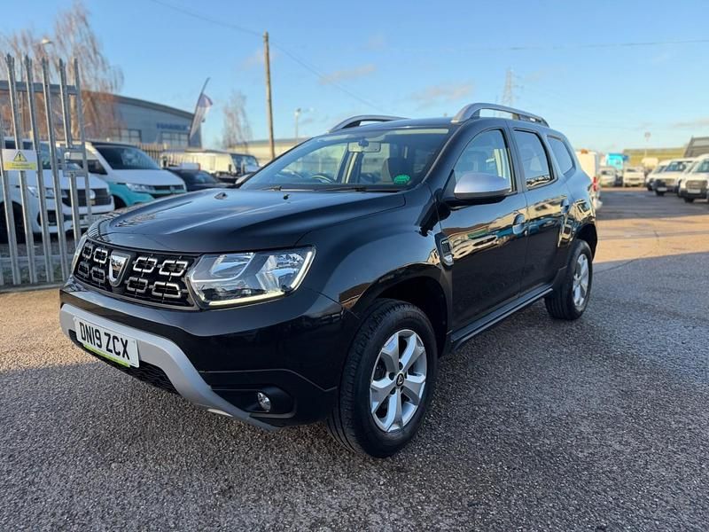 Second-hand Dacia Duster Comfort 2019 Negru Hatchback