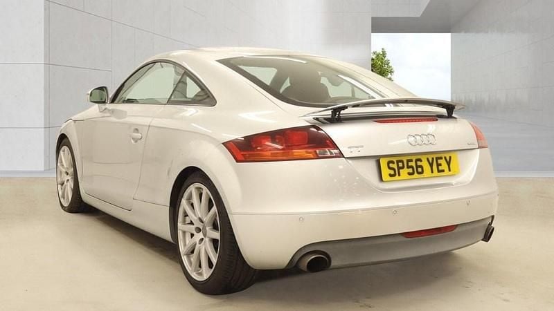 Used Audi TT 250 HP (183 kW) 2006 Silver Coupe