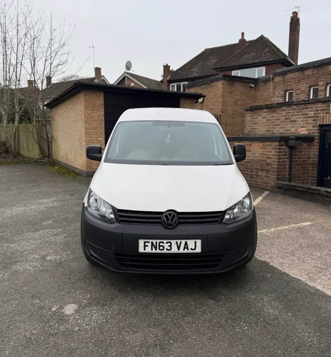 Used VW Caddy Startline 75 HP (55 kW) 2013 White MPV