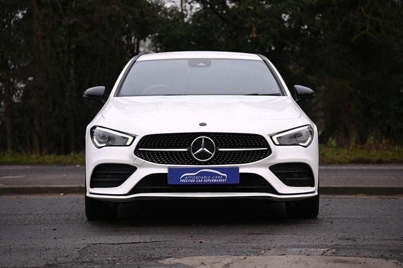 Used Mercedes CLA250e Shooting Brake AMG line 218 HP (160 kW) 2022 White Estate