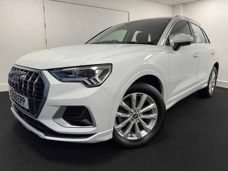 Glacier white Used 2021 Audi Q3 Sport SUV | £20,750 (Super price) - Image 1/4