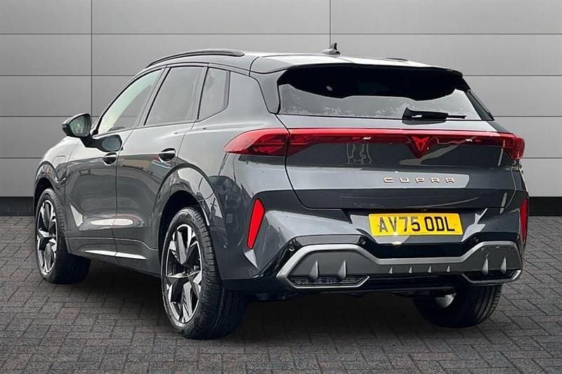 Used Cupra Terramar 204 HP (150 kW) 2026 Timanfaya grey SUV