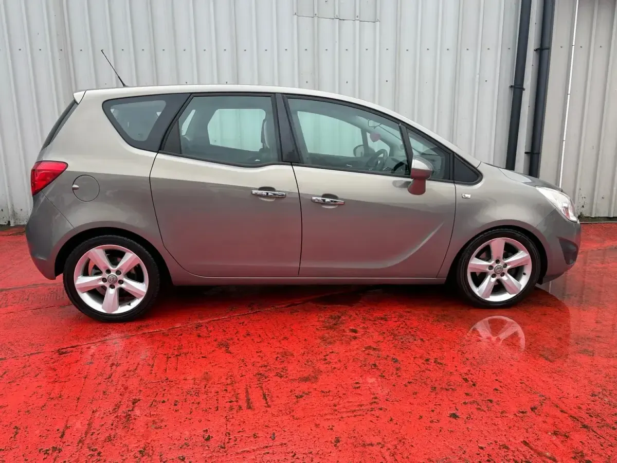 Second-hand Vauxhall Meriva 2013 Maro Monovolum