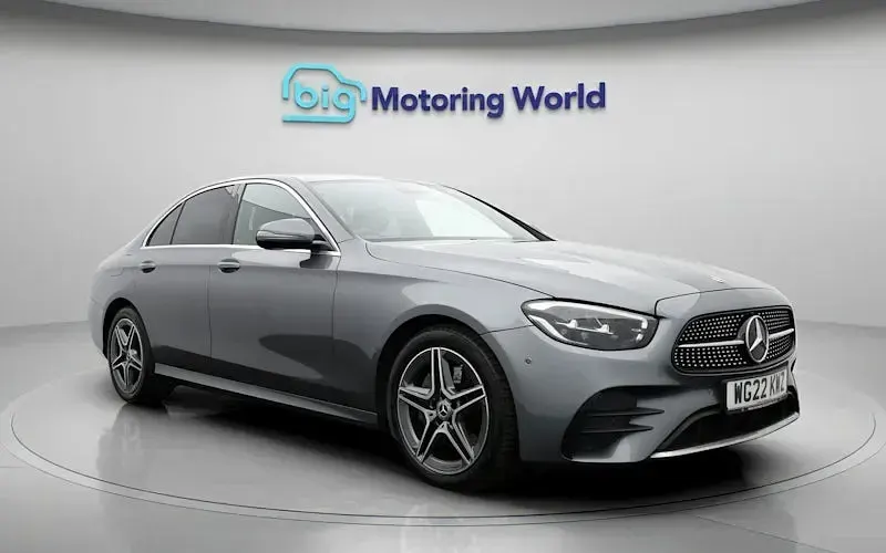Used Mercedes E200 AMG line 200 HP (147 kW) 2023 Sedan