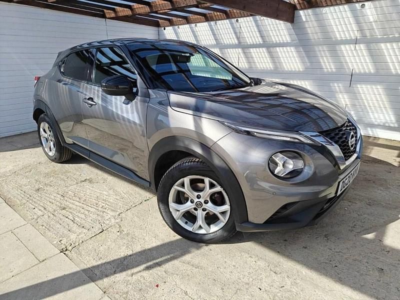 Used Nissan Juke N-Connecta 117 HP (86 kW) 2020 Grey SUV