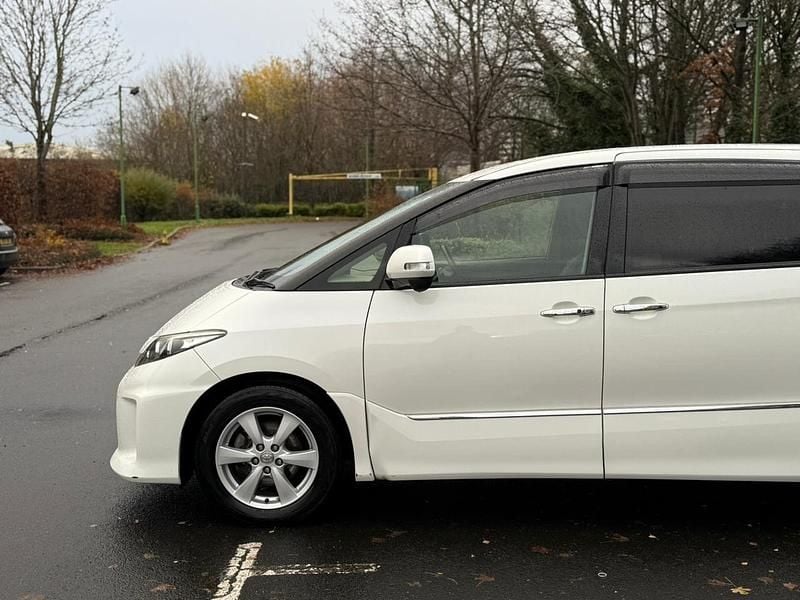 Used Toyota Estima 2025 White MPV