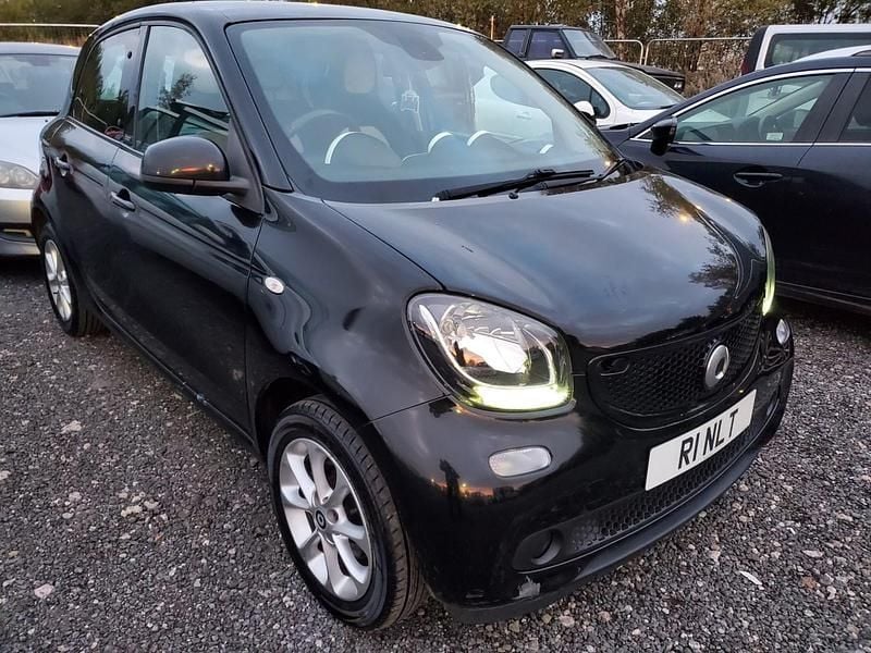 Black Used 2015 Smart ForFour Passion Hatchback | £3,500 (Good price) - Image 1/4