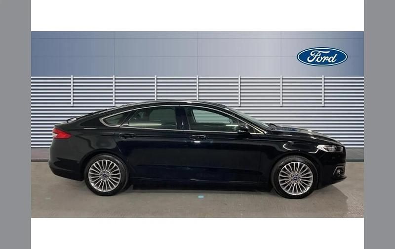 Used Ford Mondeo Titanium 150 HP (110 kW) 2019 Black Hatchback