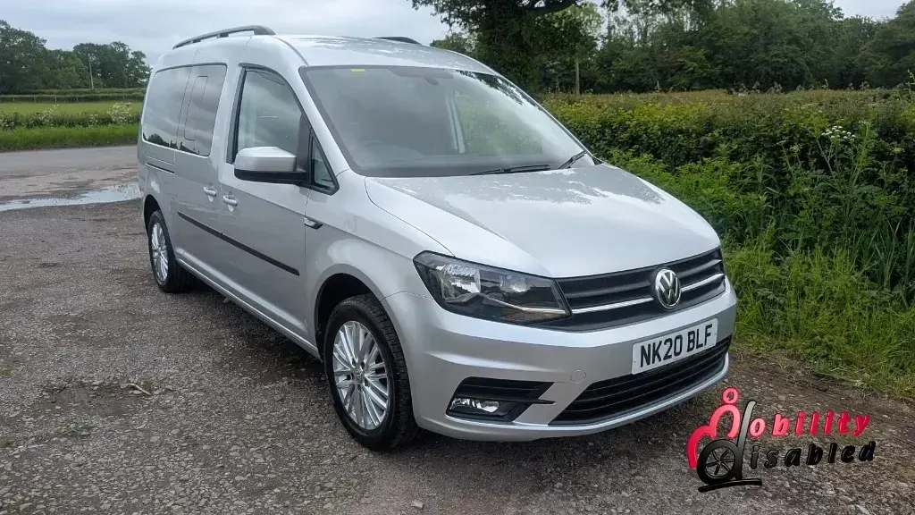 Used VW Caddy Maxi Life 122 HP (89 kW) 2020 Silver MPV
