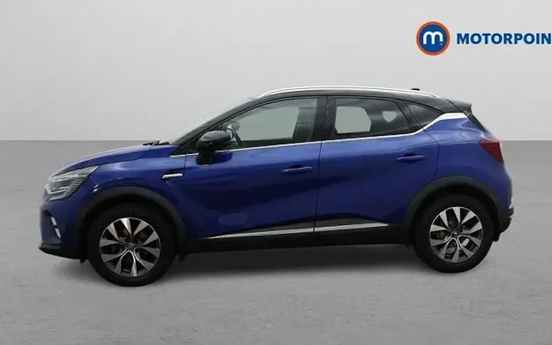Used Renault Captur Version S 116 HP (85 kW) 2020 Blue/black SUV