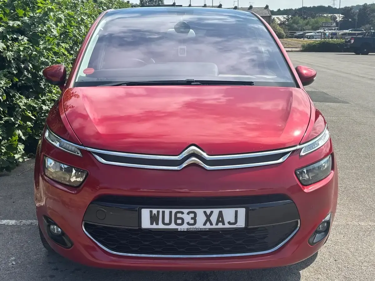 Used Citroën C4 Picasso Exclusive 2013 Red MPV