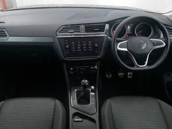 Used VW Tiguan Active 130 HP (95 kW) 2022 Blue SUV