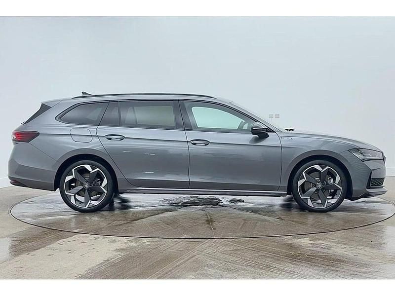 Used Skoda Superb SportLine 150 HP (110 kW) 2025 Graphite grey metallic Estate