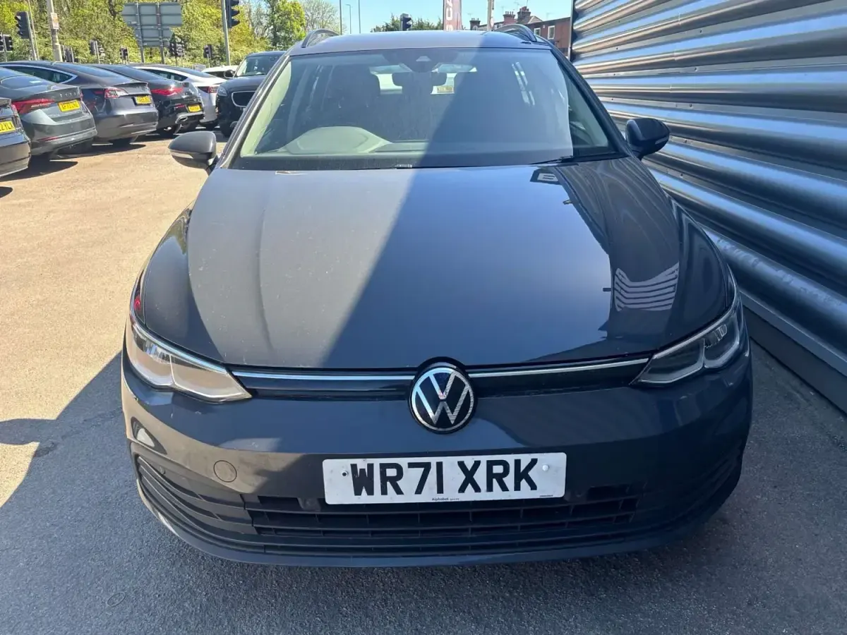 Second-hand VW Golf VIII Life 2021 Gri Break
