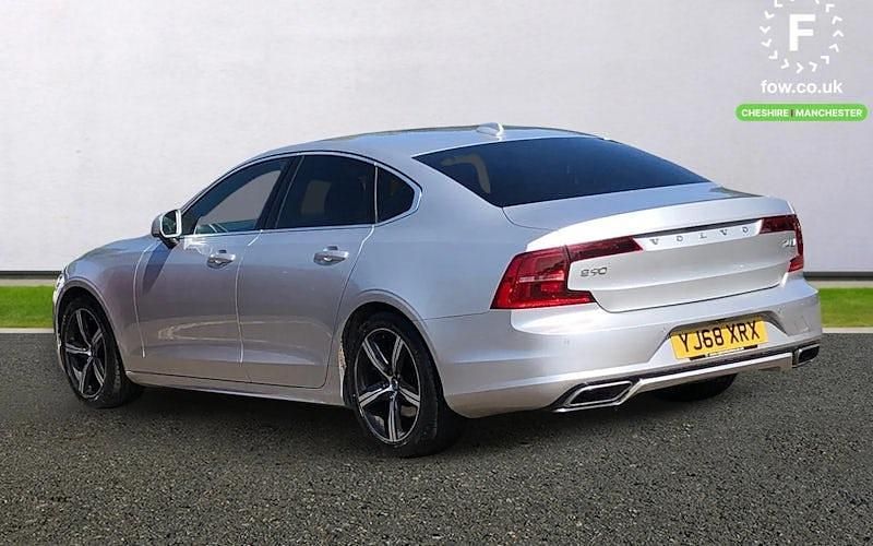 Usado Volvo S90 R-Design 190 HP (139 kW) 2018 Prateado Sedan