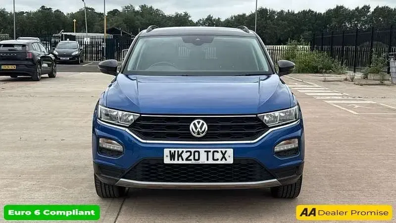 Used VW T-Roc Design 150 HP (110 kW) 2020 Blue SUV