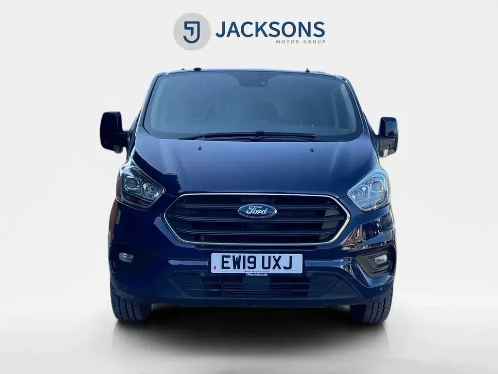 Usado Ford Transit Custom Limited 130 HP (95 kW) 2019 Azul Van
