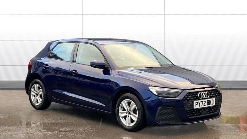 Used Audi A1 Design 110 HP (80 kW) 2022 Blue Hatchback