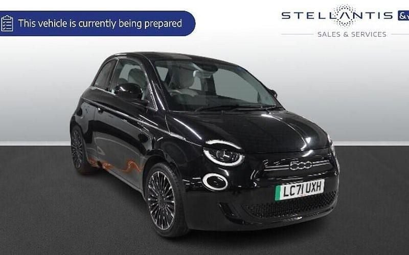 Used Fiat 500e La Prima 86 kW (118 HP) 2026 Hatchback