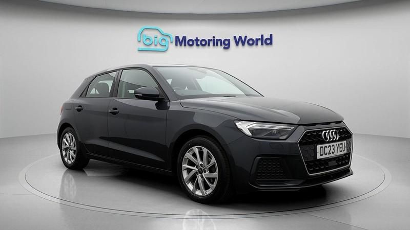 Used Audi A1 Sportback Sport 94 HP (69 kW) 2023 Grey Hatchback
