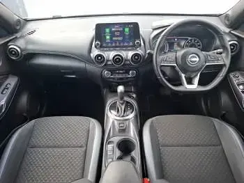 Usado Nissan Juke N-Connecta 143 CV (105 kW) 2023 Gris SUV