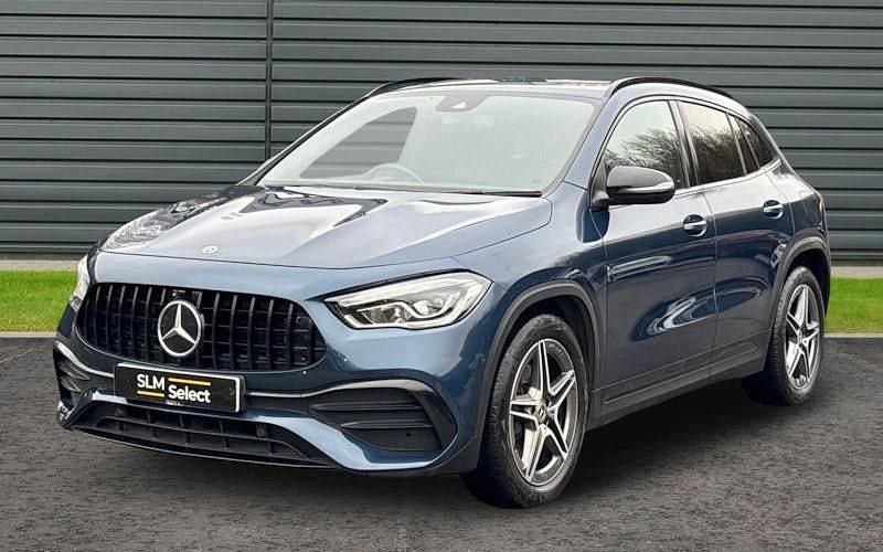Usado Mercedes GLA200 Executive 150 HP (110 kW) 2022 SUV