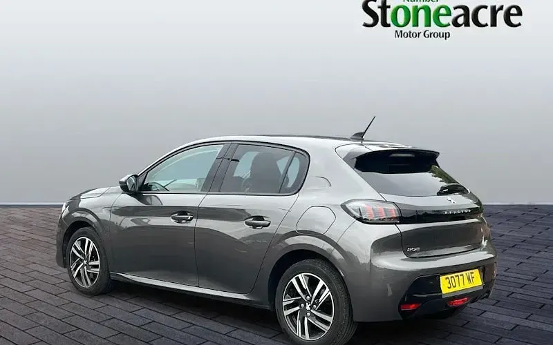 Used Peugeot 208 Allure 102 HP (75 kW) 2021 Grey Hatchback