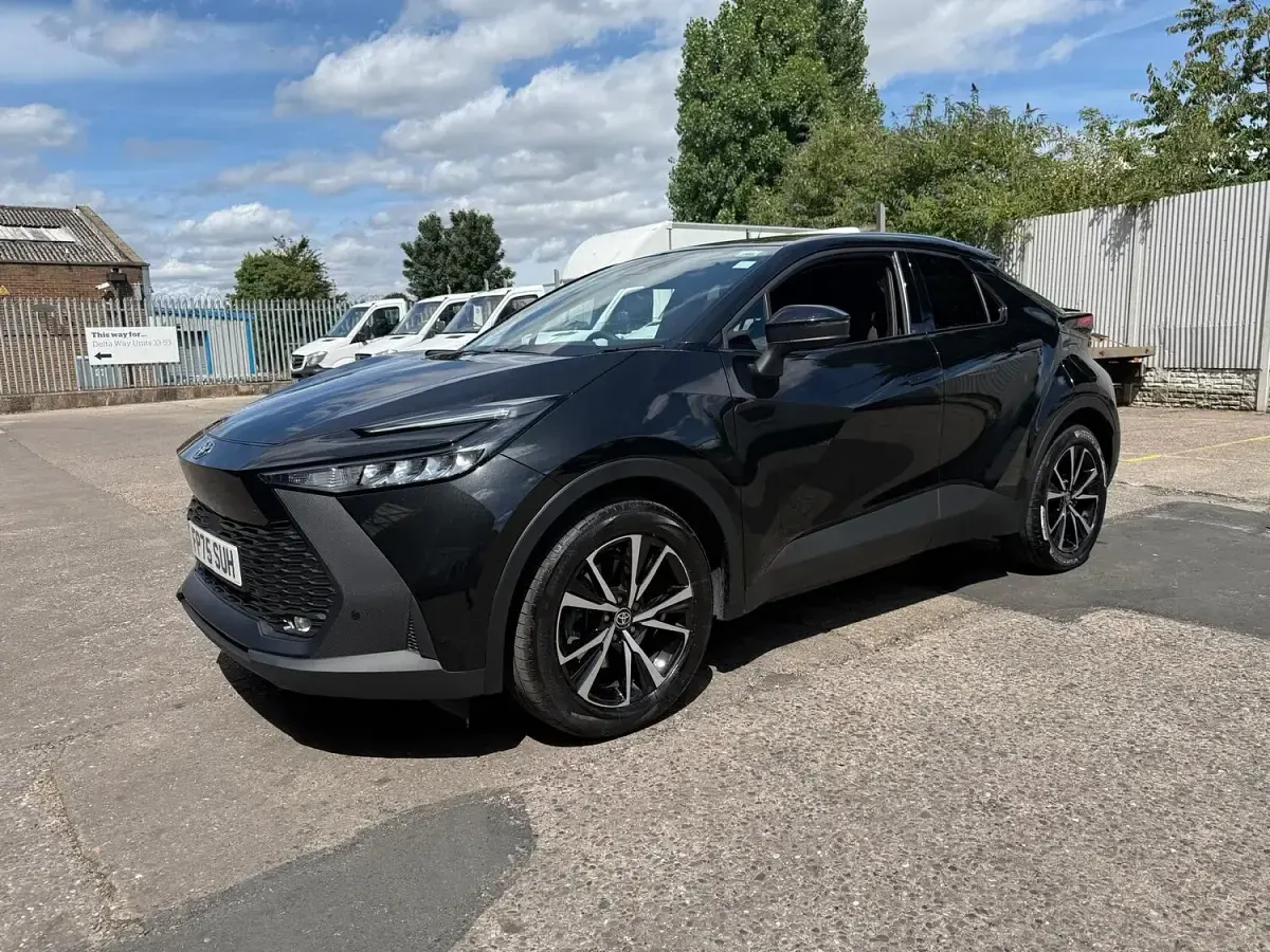 Used Toyota C-HR Design 2025 Black SUV