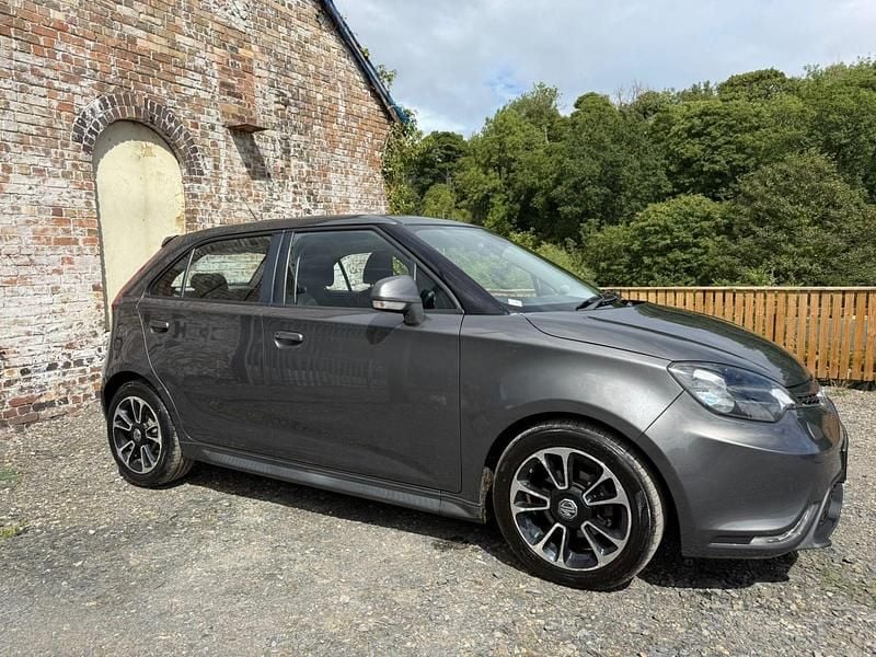 Grey Used 2016 MG MG3 Hatchback | £4,638 (Fair price) - Image 1/4