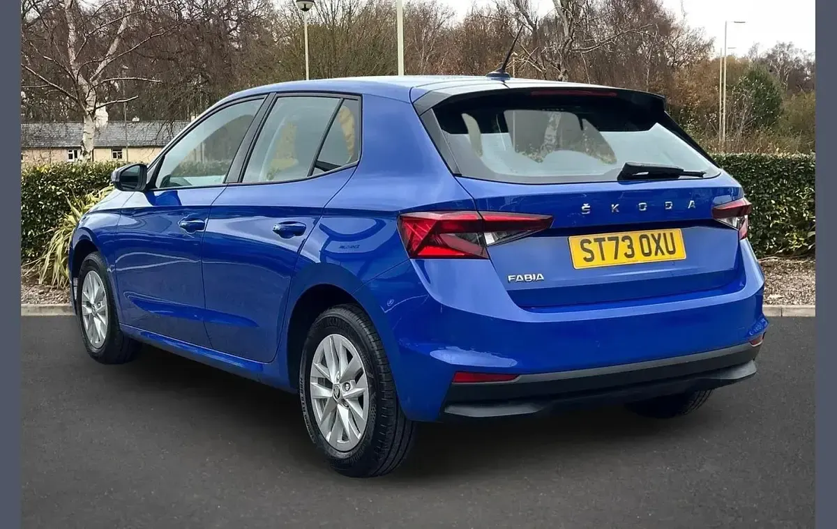 Used Skoda Fabia Comfort 79 HP (58 kW) 2023 Energy blue Hatchback