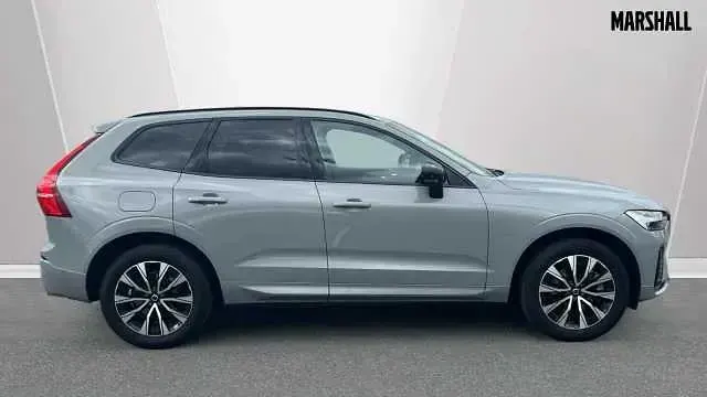 Second-hand Volvo XC60 Plus 250 CP (183 kW) 2024 Gri SUV