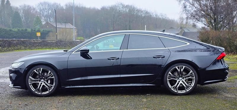 Used Audi A7 Sportback S-Line 286 HP (210 kW) 2018 Black Hatchback