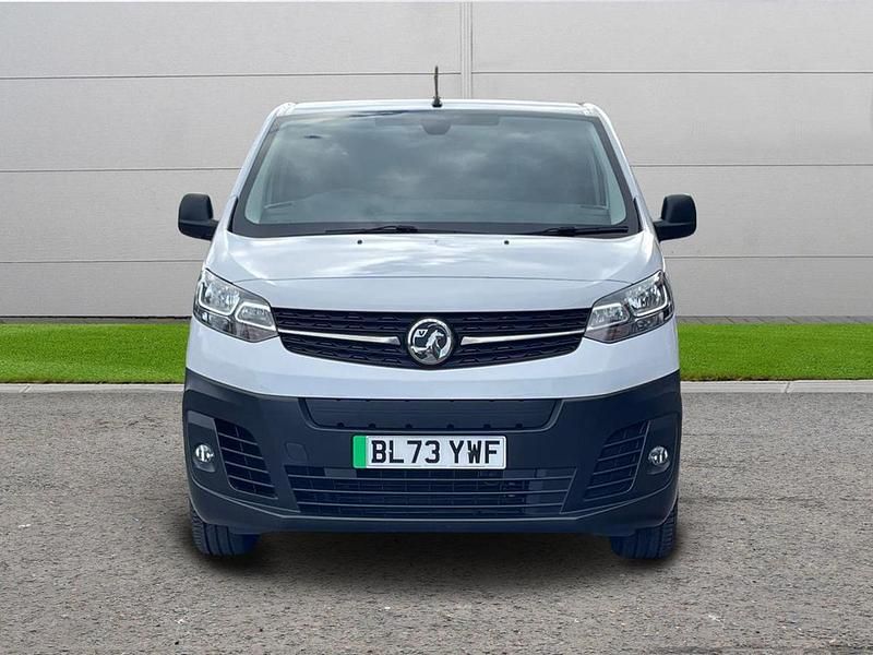 White Used 2023 Vauxhall Vivaro Van | £15,980 (Fair price) - Image 1/4
