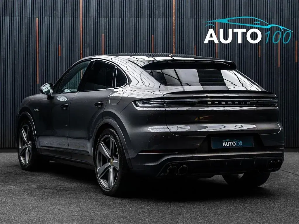 Used Porsche Cayenne 2023 Grey SUV