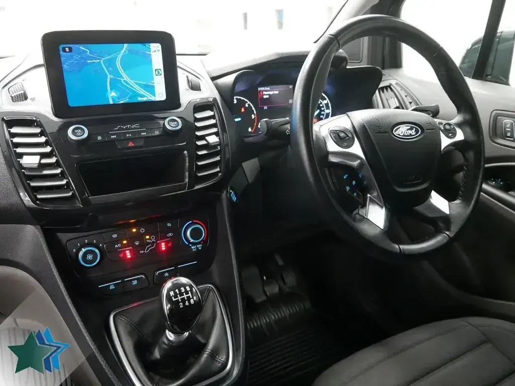 Used Ford Transit Connect Limited 120 HP (88 kW) 2022 Black MPV
