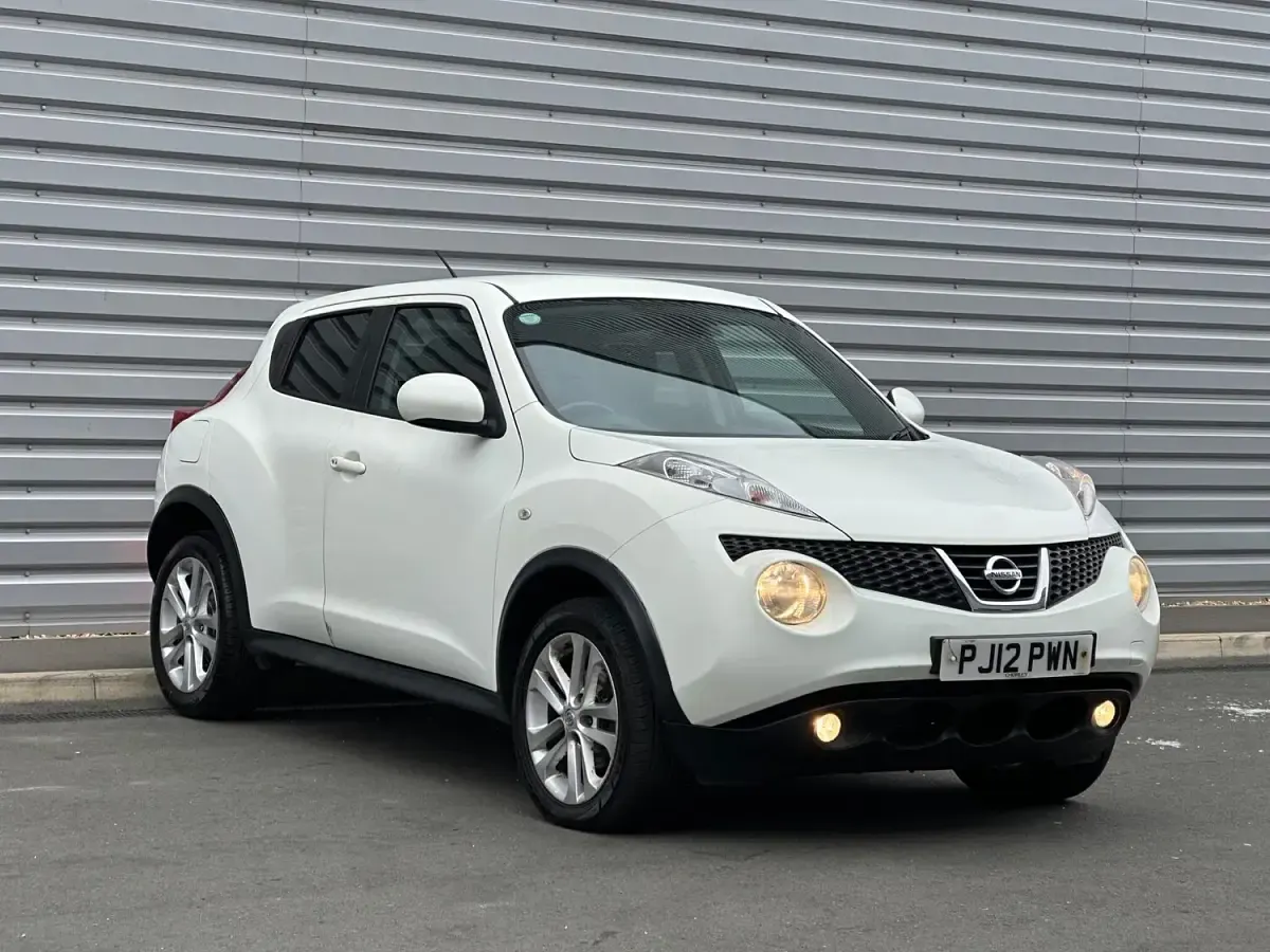 Used Nissan Juke Tekna 110 HP (80 kW) 2012 White SUV