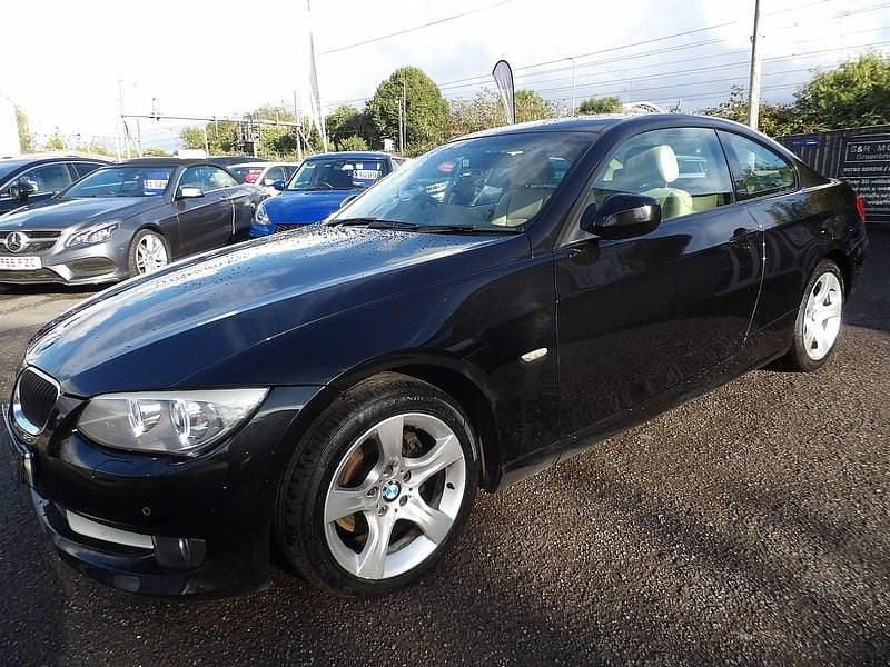 Black Used 2010 BMW 320 Coupe | £6,495 (Expensive) - Image 1/4