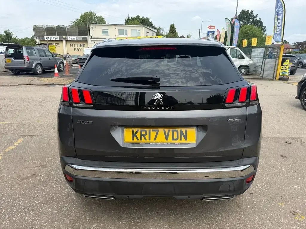 Used Peugeot 3008 GT-line 150 HP (110 kW) 2017 Grey SUV
