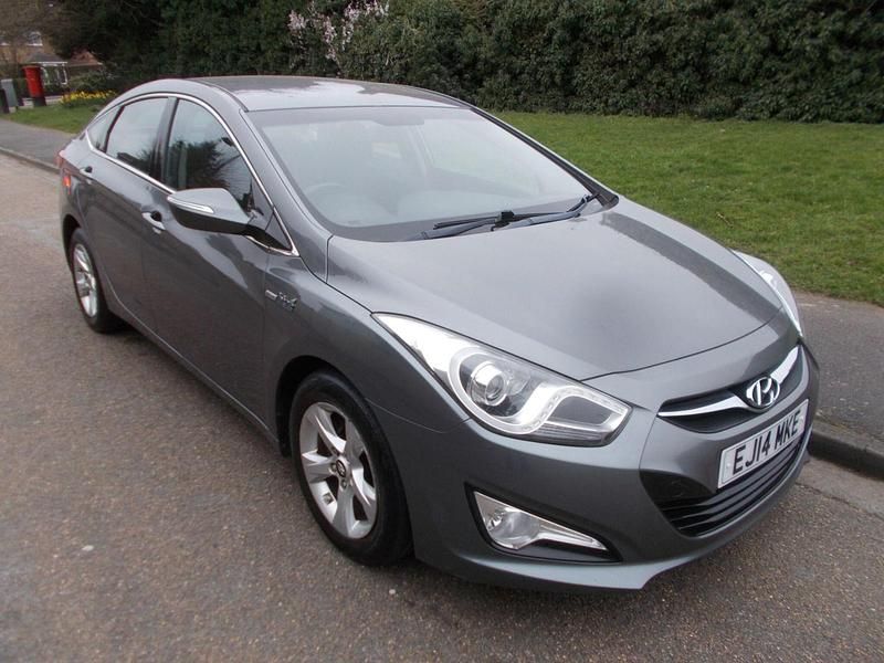 Used Hyundai i40 Active 136 HP (100 kW) 2014 Silver Sedan