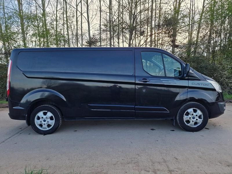 Used Ford Transit Custom 123 HP (90 kW) 2015 Black