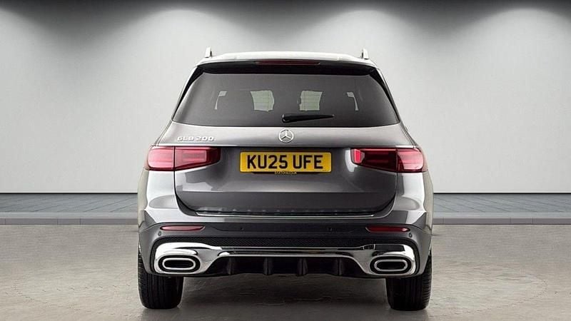 Used Mercedes GLB200 Executive 2024 Mountain grey SUV