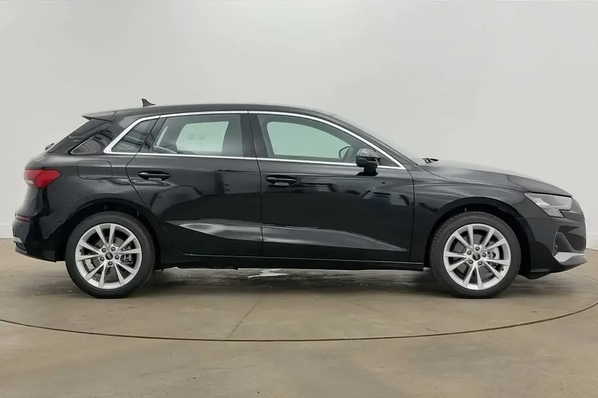 New Audi A3 e-tron Sport 204 HP (150 kW) 2026 Black Hatchback
