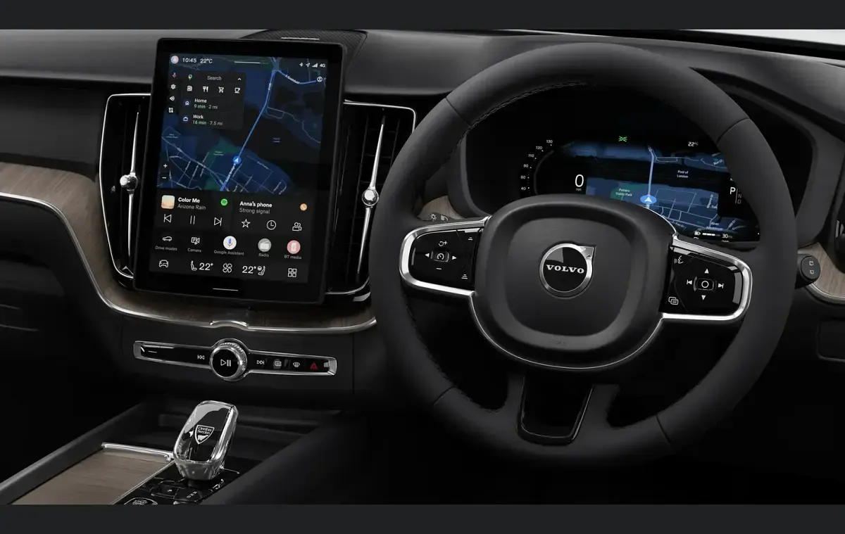 New Volvo XC60 Plus 344 HP (253 kW) 2025 Other SUV
