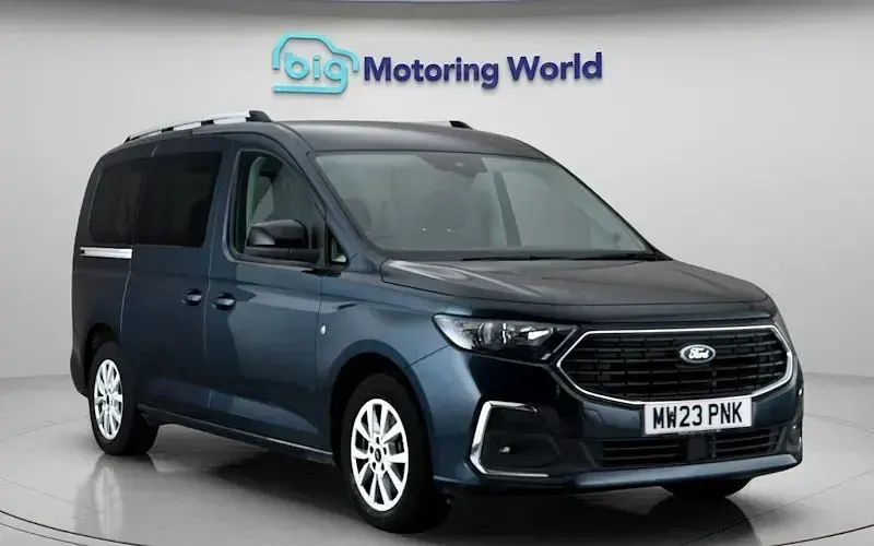Used Ford Tourneo Connect Titanium 122 HP (89 kW) 2023 MPV