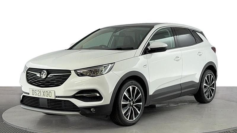White Used 2021 Vauxhall Grandland X Elite SUV | £10,980 (Fair price) - Image 1/4