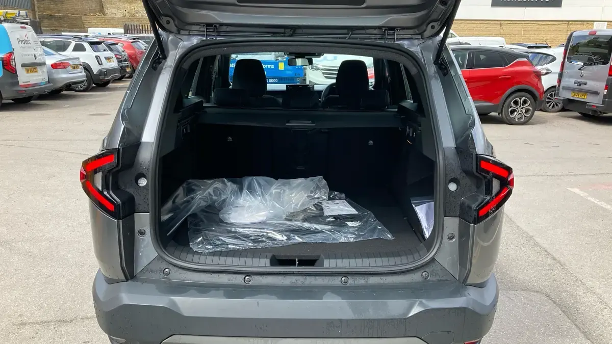 New Dacia Bigster Expression 155 HP (114 kW) 2026 Metallic  shadow grey SUV