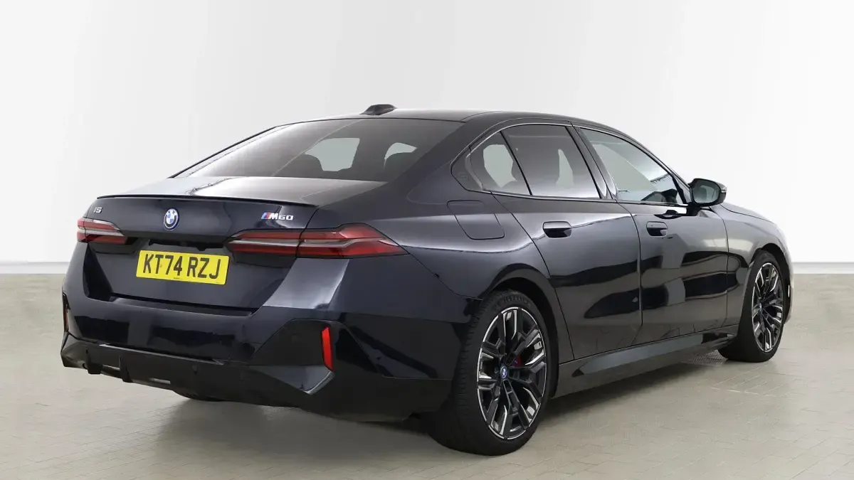 Used BMW i5 Shadowline 436 kW (593 HP) 2025 Black Sedan