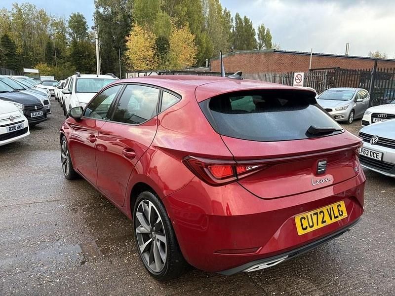 Used Seat Leon FR Sport 150 HP (110 kW) 2022 Red Hatchback