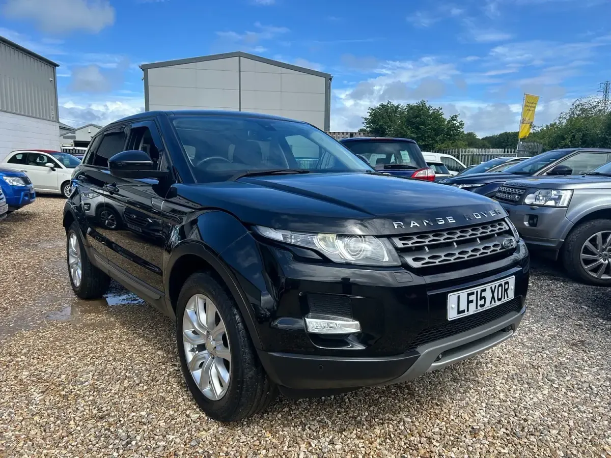 Used Land Rover Range Rover evoque Pure 2015 Black Estate