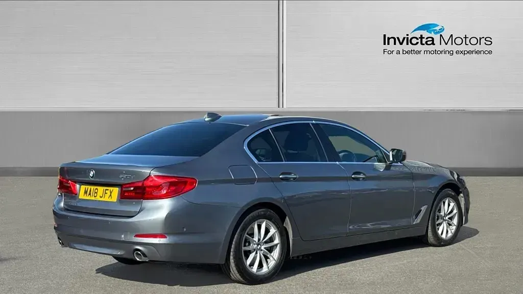 Used BMW 520 Comfort Edition 190 HP (139 kW) 2018 Blue Sedan